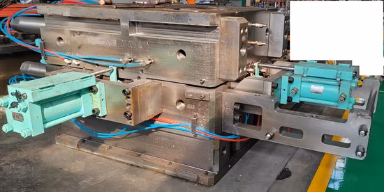 Hochpräzise Spritzguss-HPDC-Aluminiumform für Autoteile, Lenkgetriebe-Serie, Getriebegehäuse/Getriebegehäuse, neues Energie-Kühlergehäuse