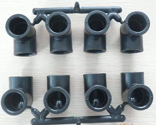 Kunststoff-PPSU-Entwässerungsform, PVC-Wasserhahnform, Kunststoff-Einspritzrohrform