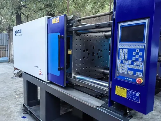 Gebrauchte Kunststoffspritzmaschine Ma 2500 Kunststoffhilfsmaschinen 250 Tonnen zu verkaufen Gebrauchte Kunststoffspritzgussform